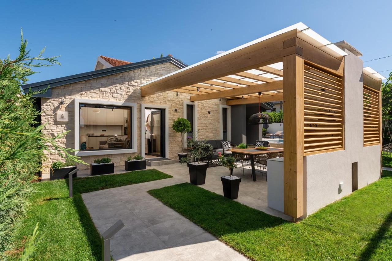 Villa Villetta Novigrad  Exterior photo